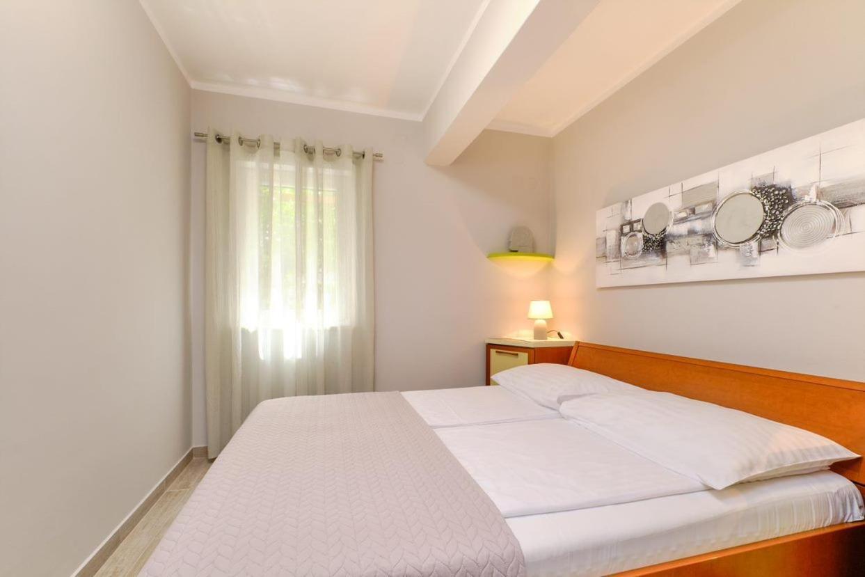 Apartments Enna Mali Lošinj Εξωτερικό φωτογραφία