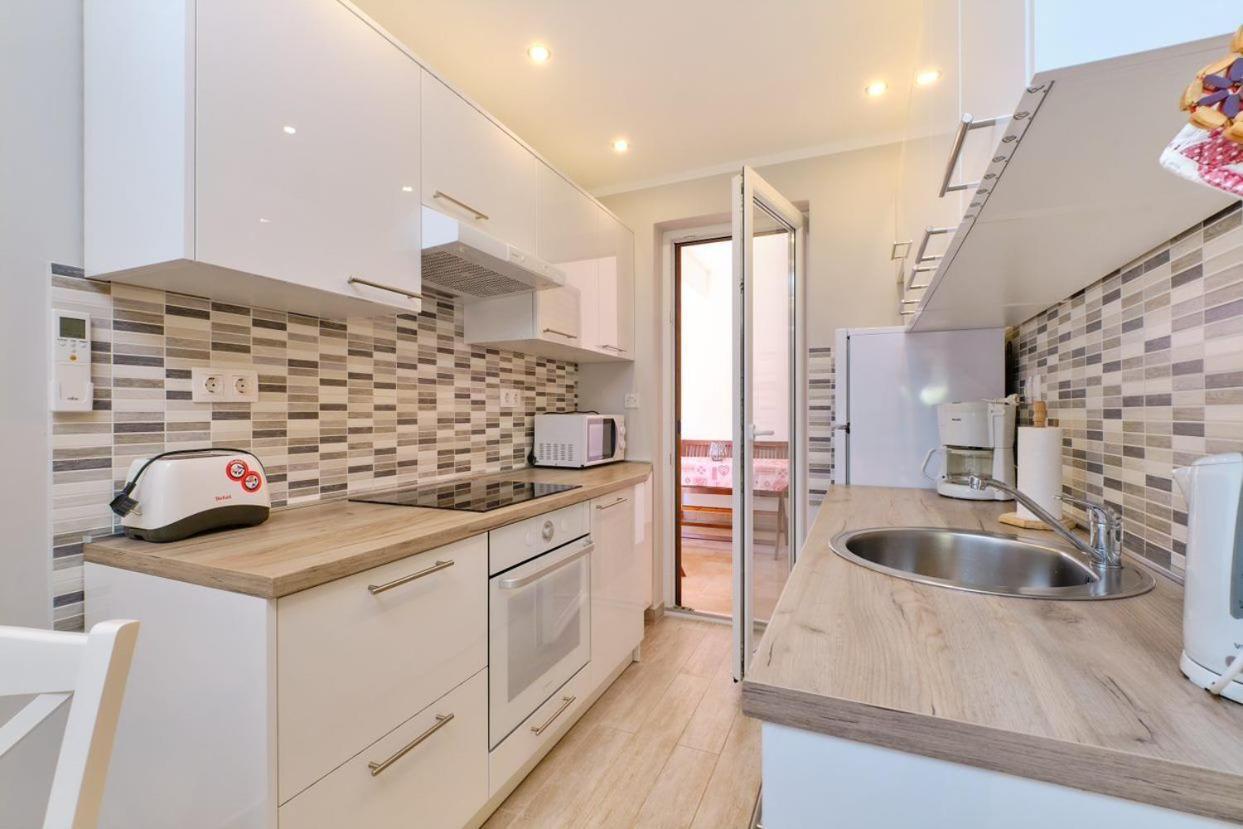 Apartments Enna Mali Lošinj Εξωτερικό φωτογραφία