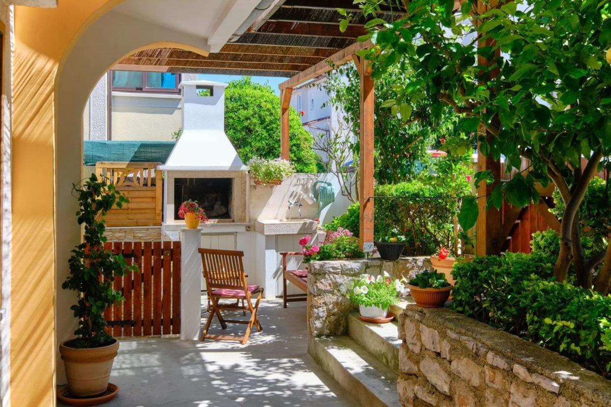 Apartments Enna Mali Lošinj Εξωτερικό φωτογραφία
