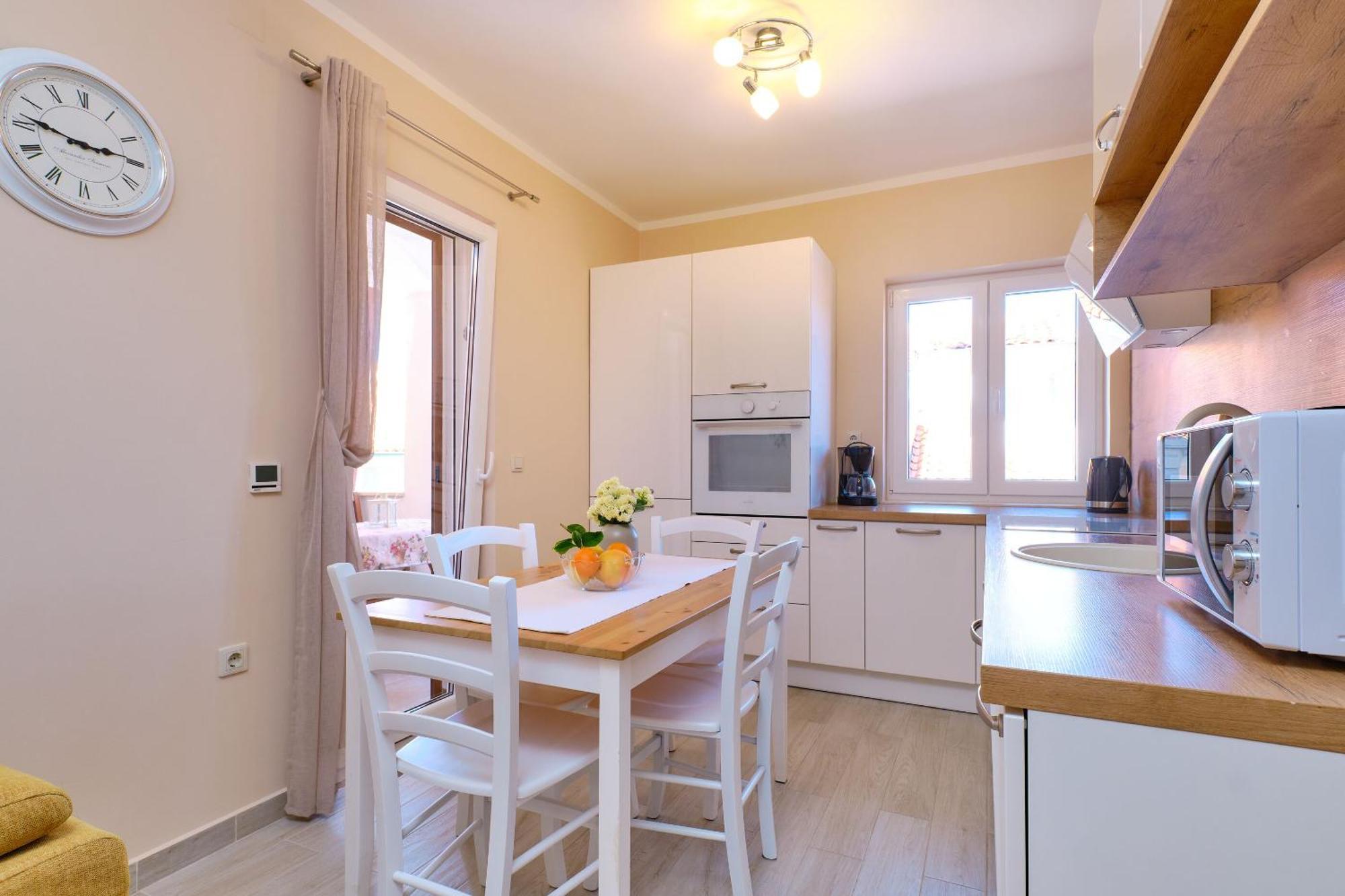 Apartments Enna Mali Lošinj Εξωτερικό φωτογραφία